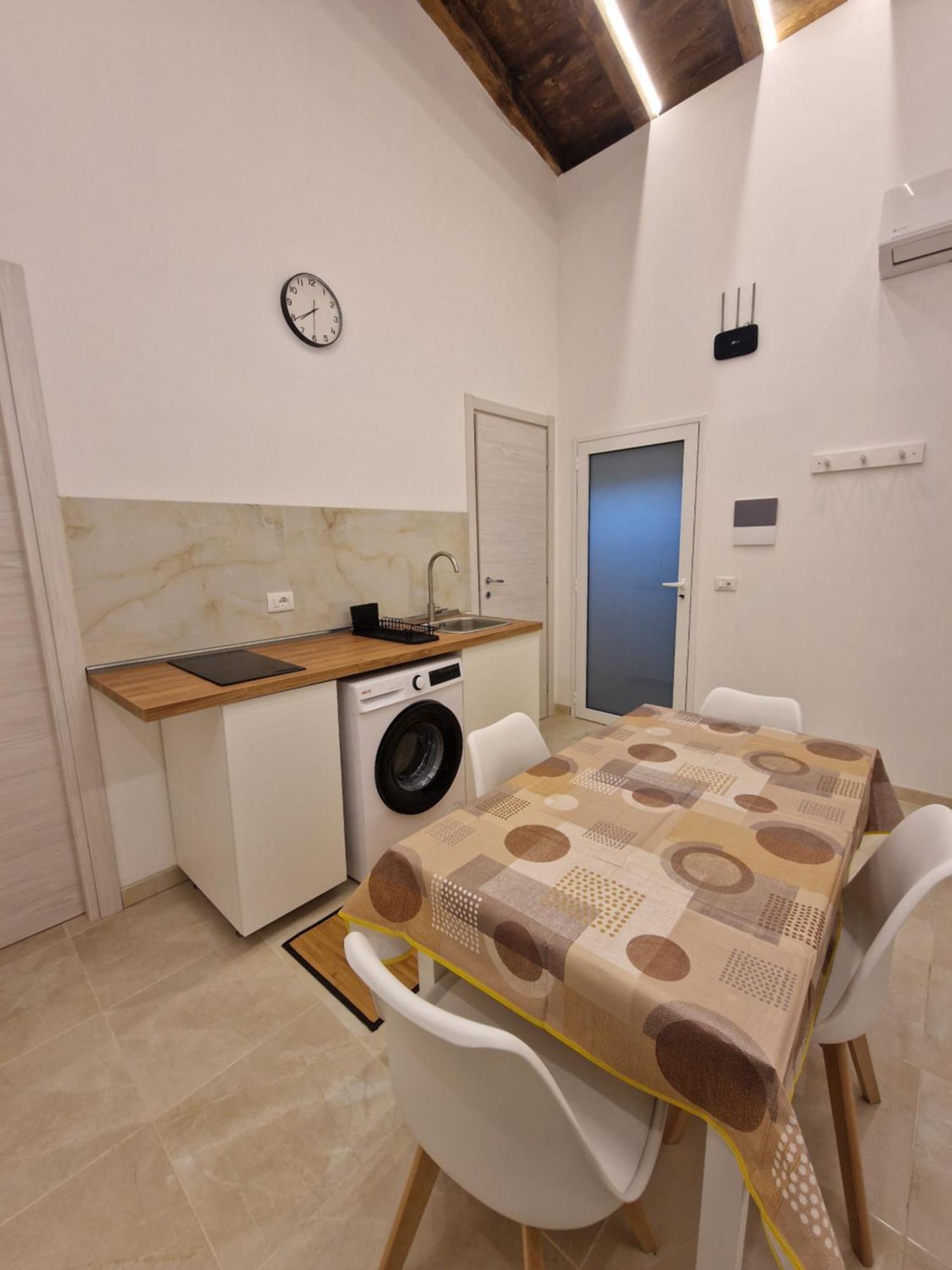 فيلا House In The Castle Via Gramignani N 35 كاتانيا المظهر الخارجي الصورة
